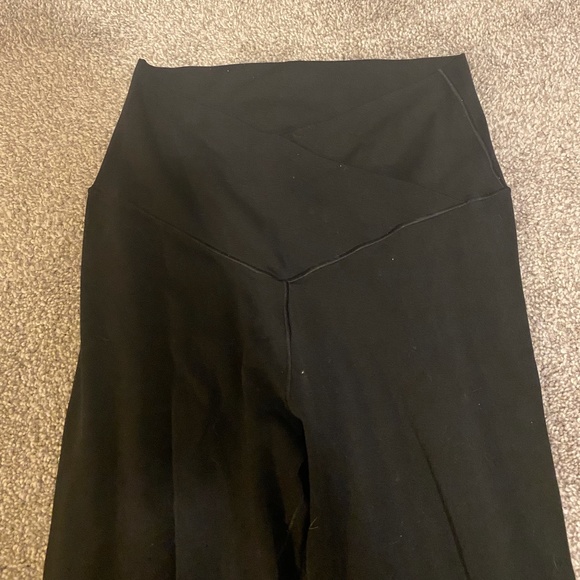 Aerie High Waisted Crossover Leggings 7/8 Length - Picture 1 of 2